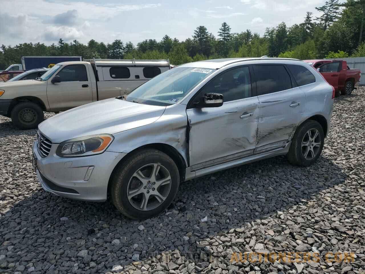 YV4902RM4F2706696 VOLVO XC60 2015