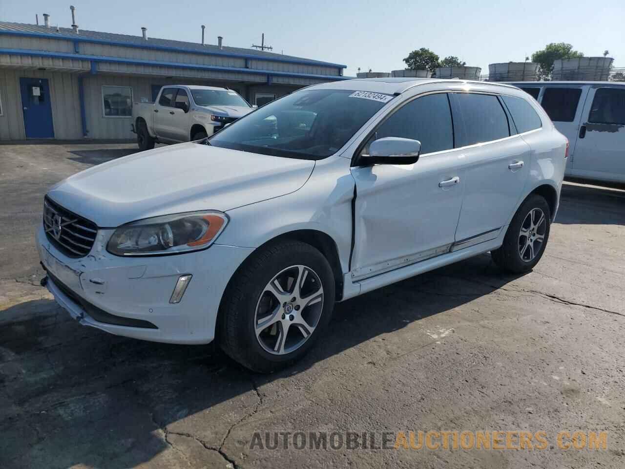 YV4902RM4F2714569 VOLVO XC60 2015