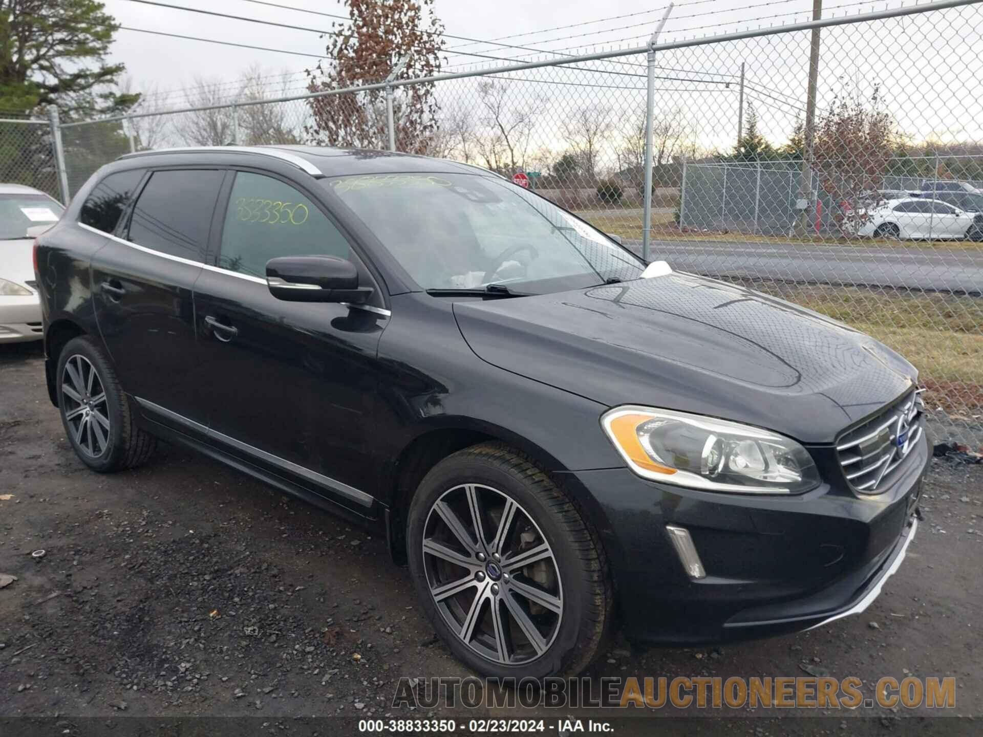 YV4902RM5F2701068 VOLVO XC60 2015