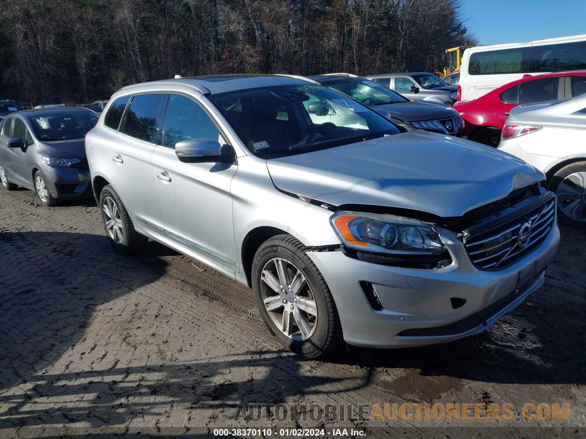 YV4902RM5G2778881 VOLVO XC60 2016