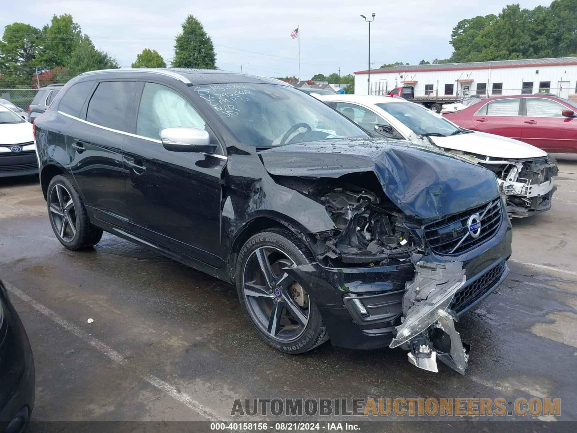 YV4902RS6G2795042 VOLVO XC60 2016