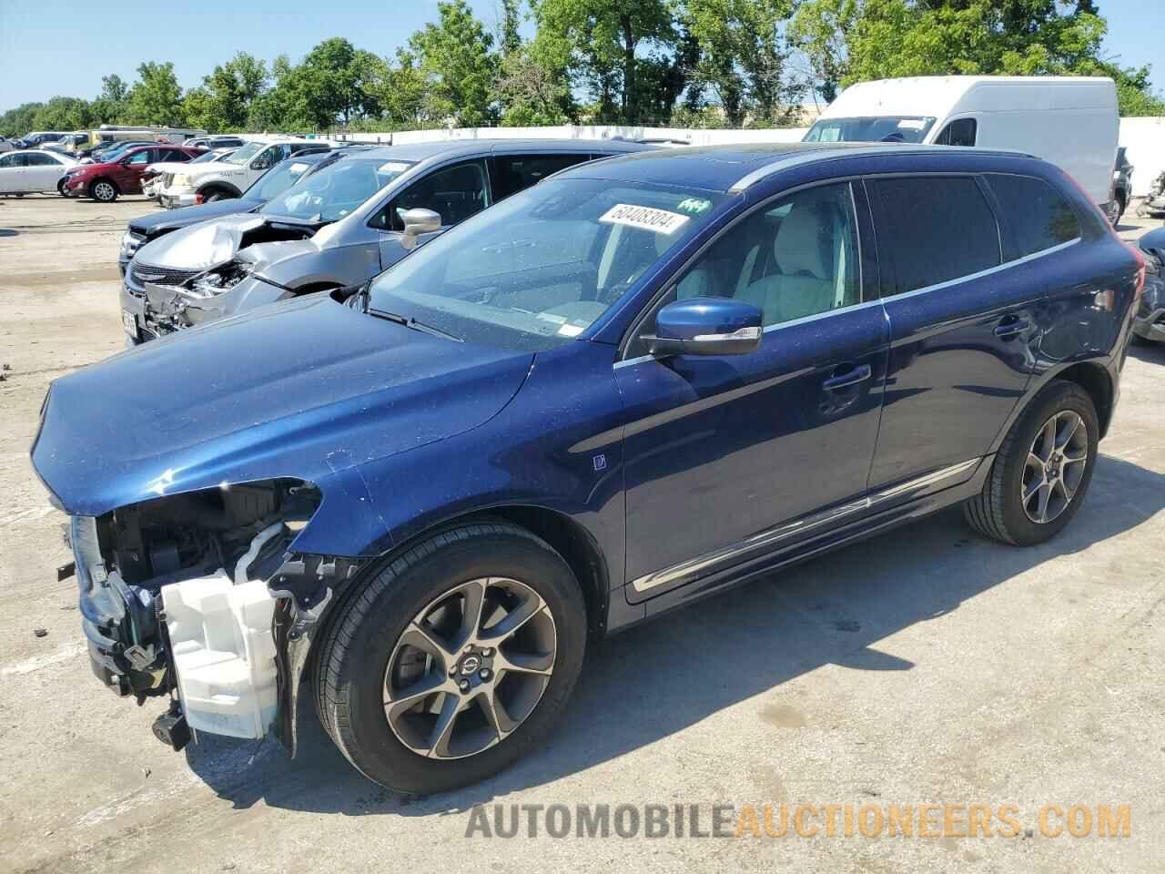 YV4902RV4F2727587 VOLVO XC60 2015