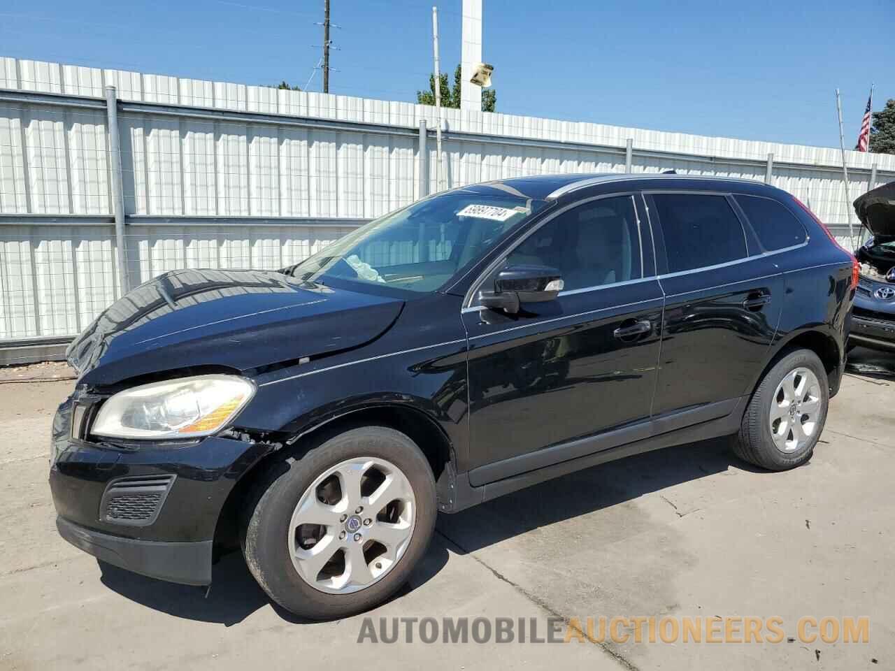 YV4952DL0D2386662 VOLVO XC60 2013