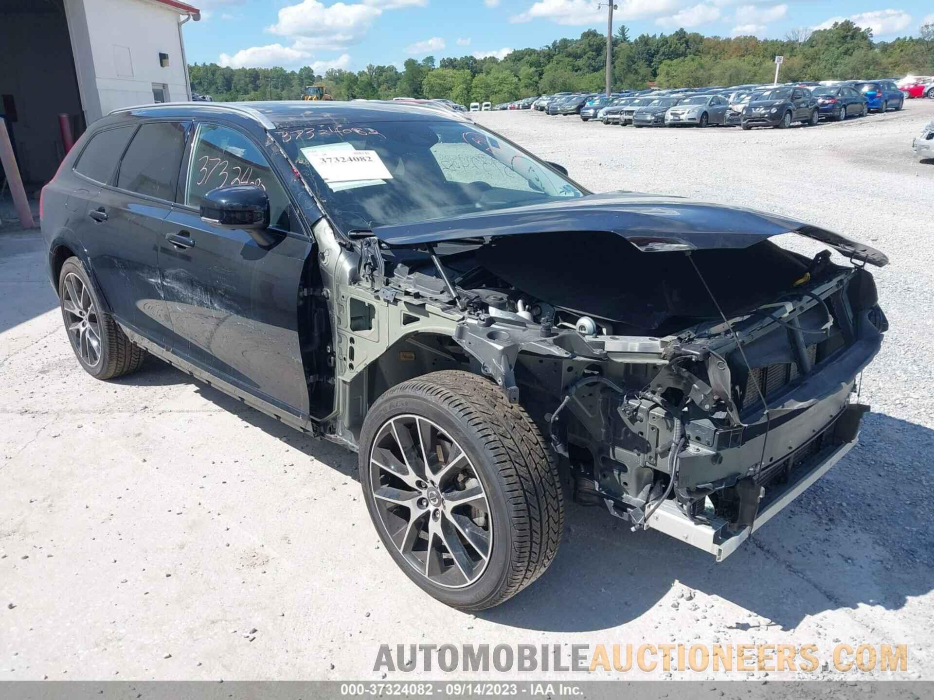 YV4A22NL1J1017069 VOLVO V90 CROSS COUNTRY 2018