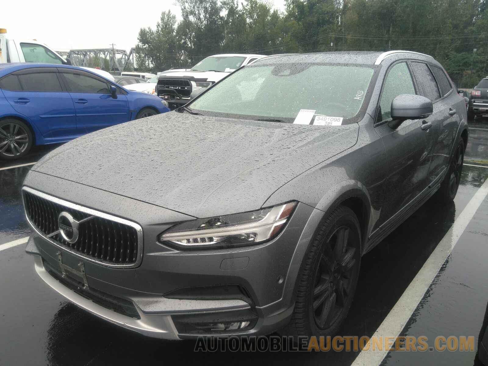 YV4A22NL9H1004452 Volvo V90 Cross Country 2017