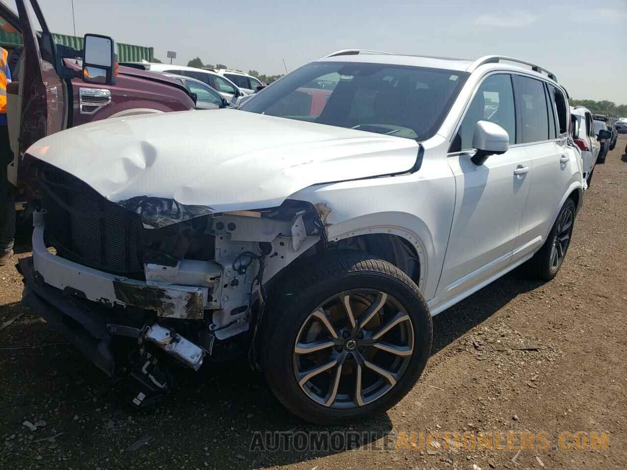 YV4A22PK1K1432818 VOLVO XC90 2019