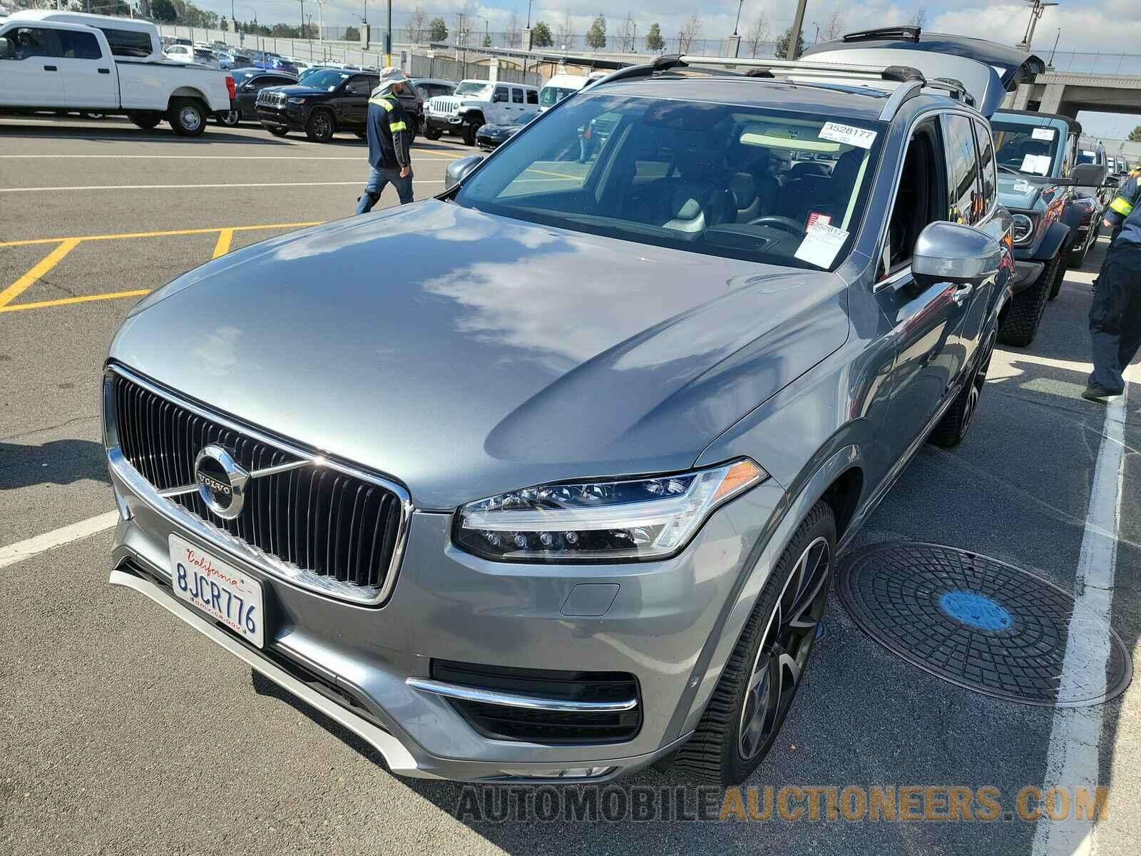 YV4A22PK3K1458529 Volvo XC90 2019