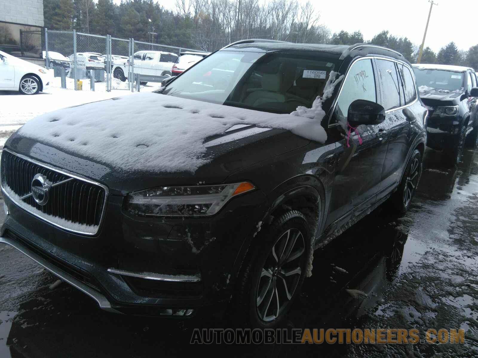 YV4A22PK8H1117992 Volvo XC90 2017