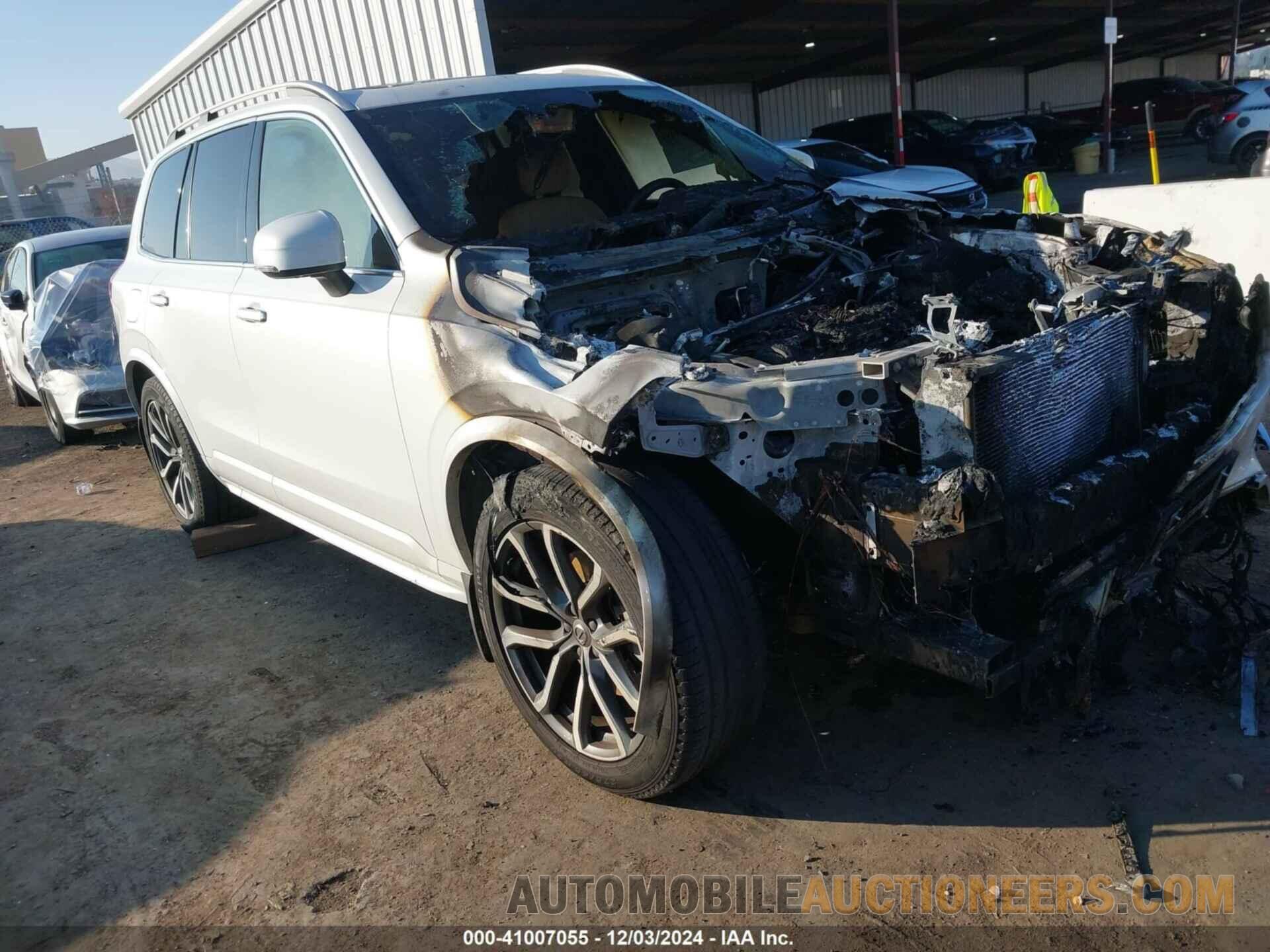 YV4A22PKXK1489325 VOLVO XC90 2019