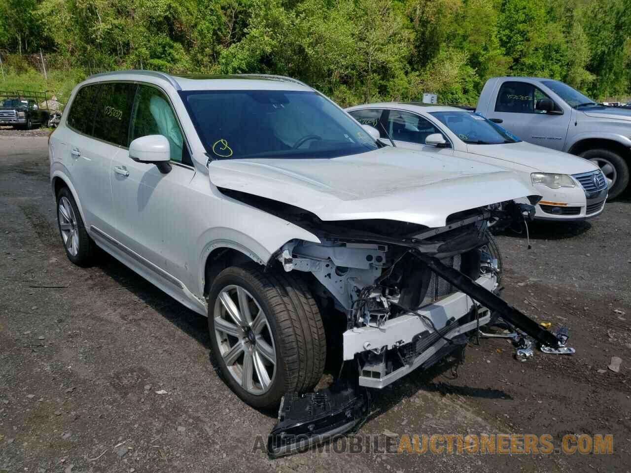 YV4A22PL1K1512399 VOLVO XC90 2019