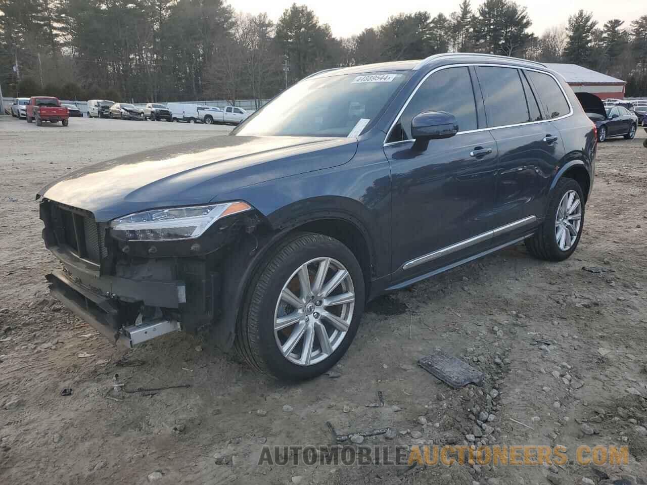 YV4A22PL7K1422688 VOLVO XC90 2019