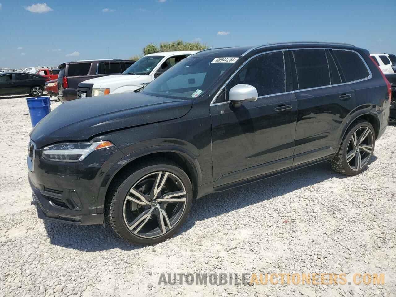 YV4A22PM5H1128711 VOLVO XC90 2017