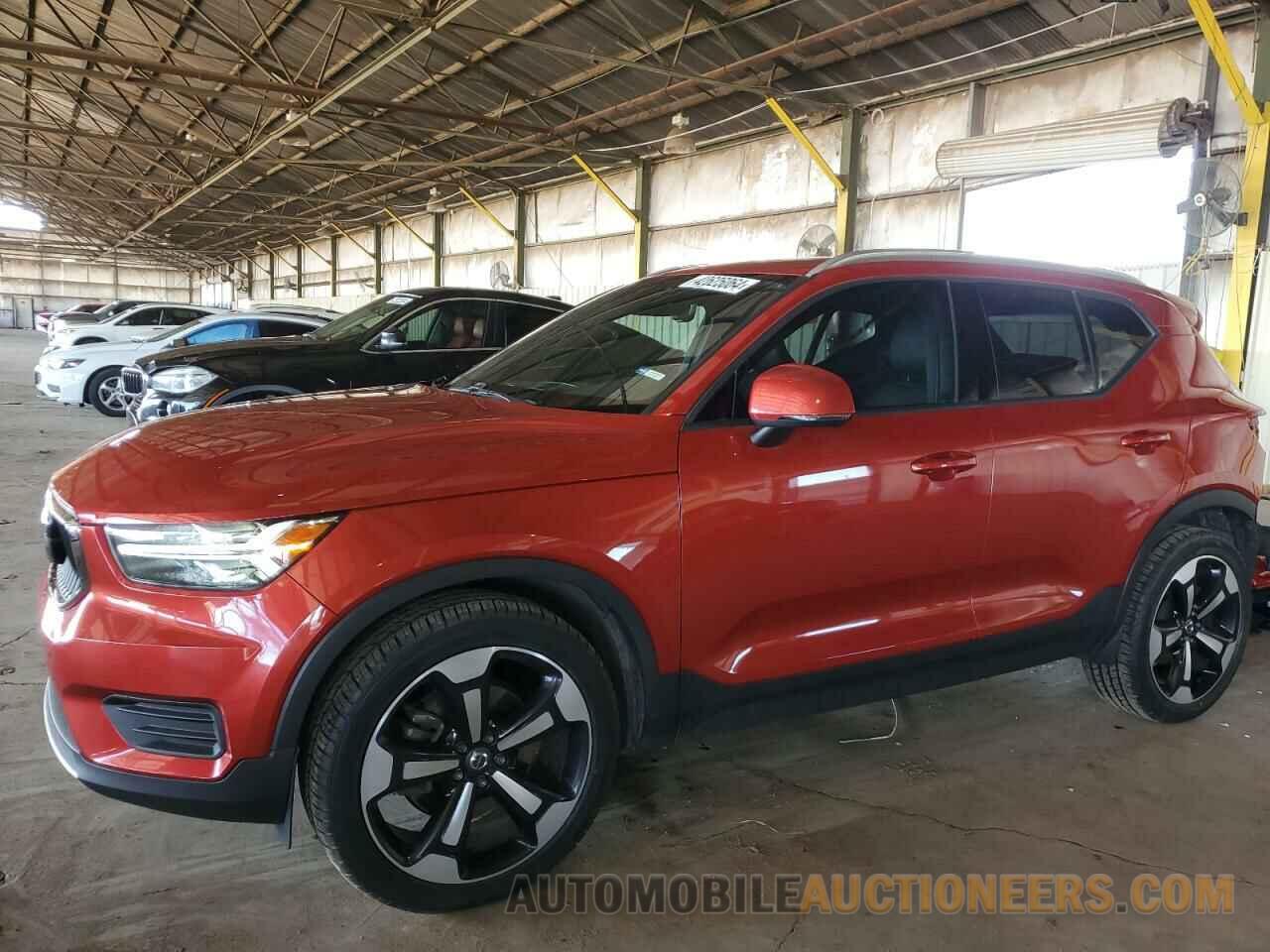 YV4AC2HK0K2061074 VOLVO XC40 2019