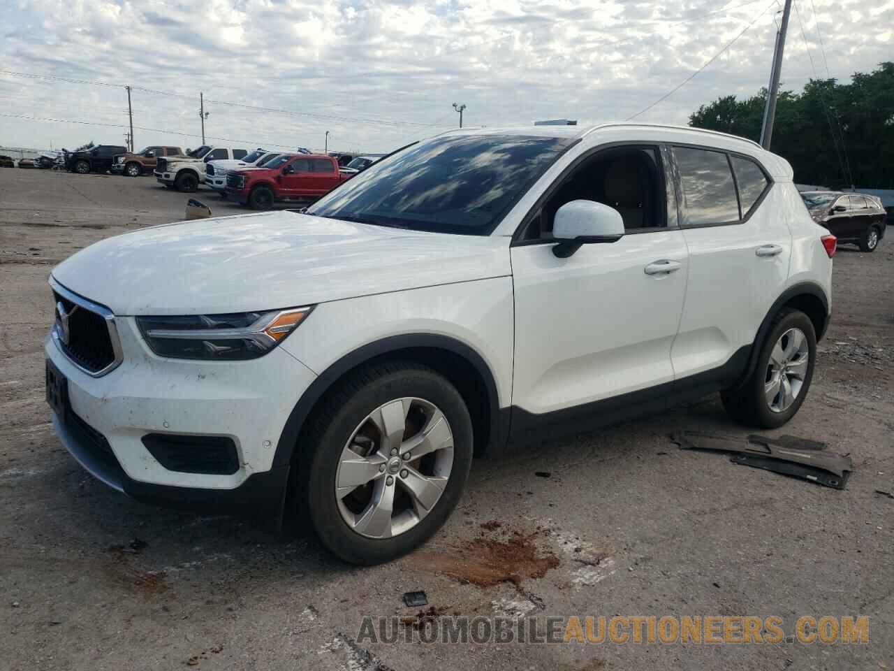 YV4AC2HK2K2129939 VOLVO XC40 2019