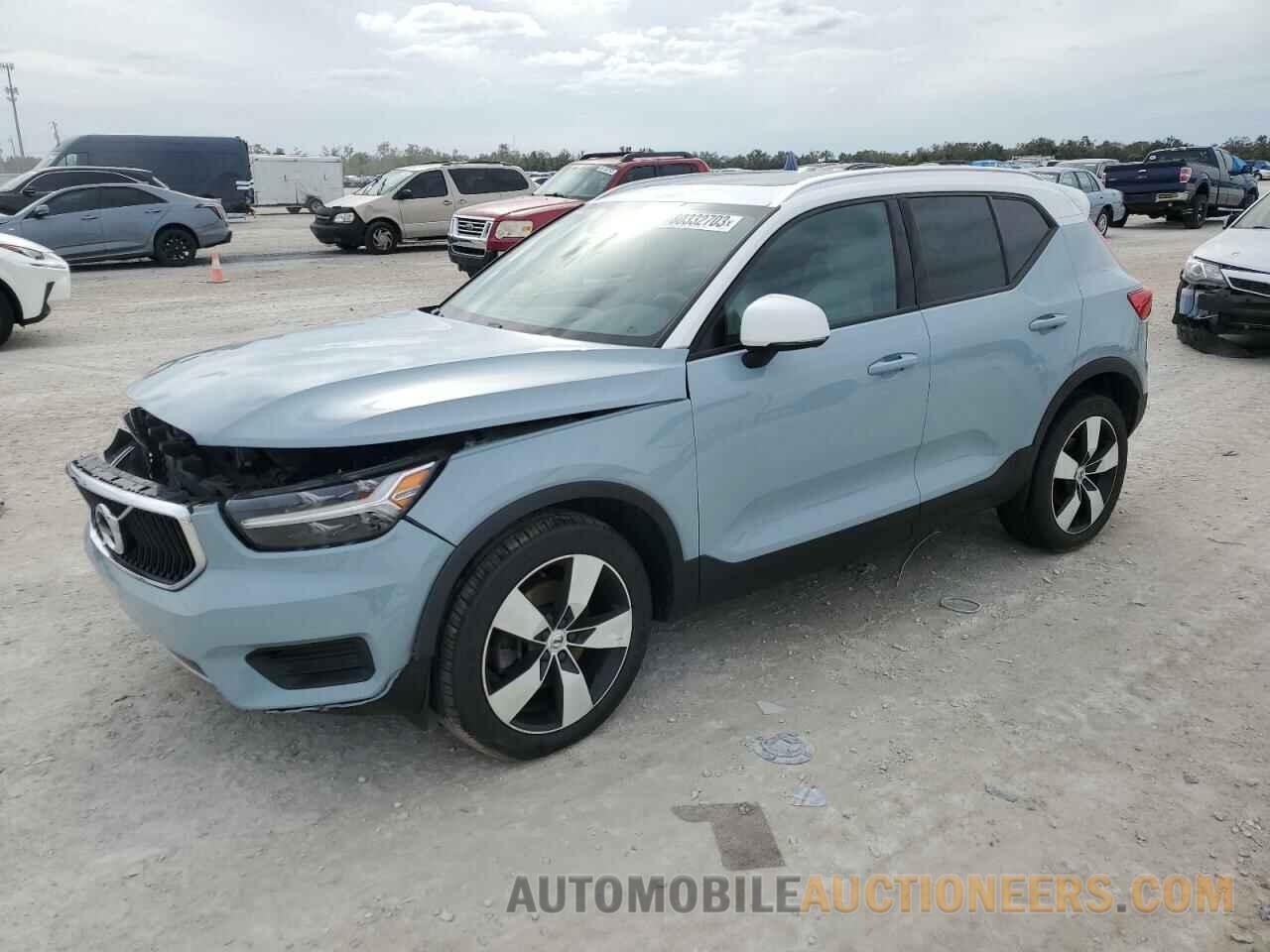 YV4AC2HK3K2140576 VOLVO XC40 2019