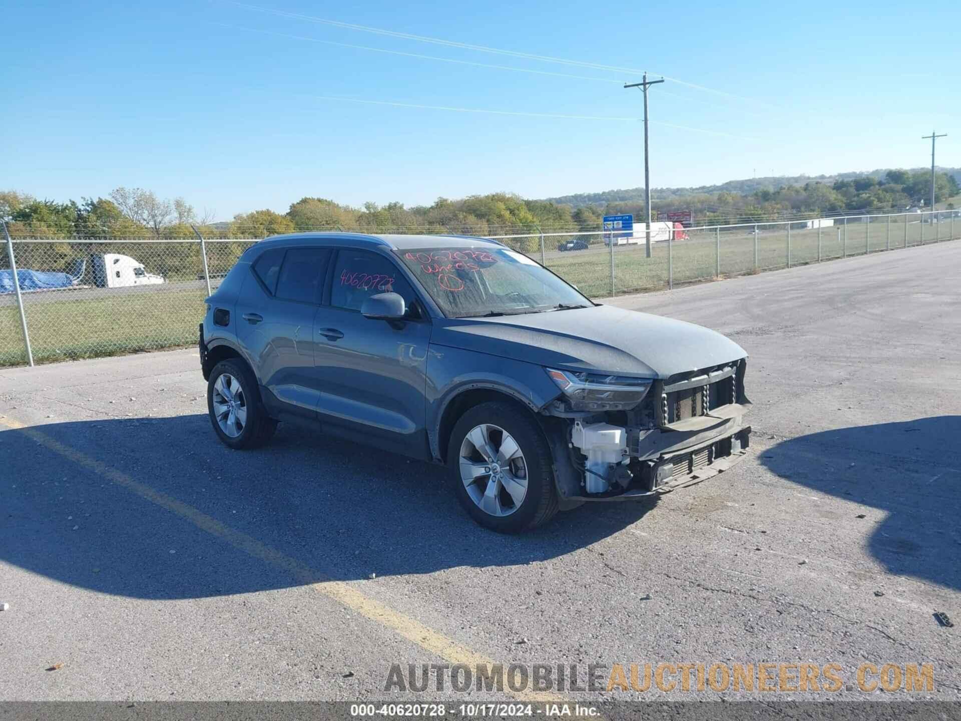 YV4AC2HK8M2607400 VOLVO XC40 2021