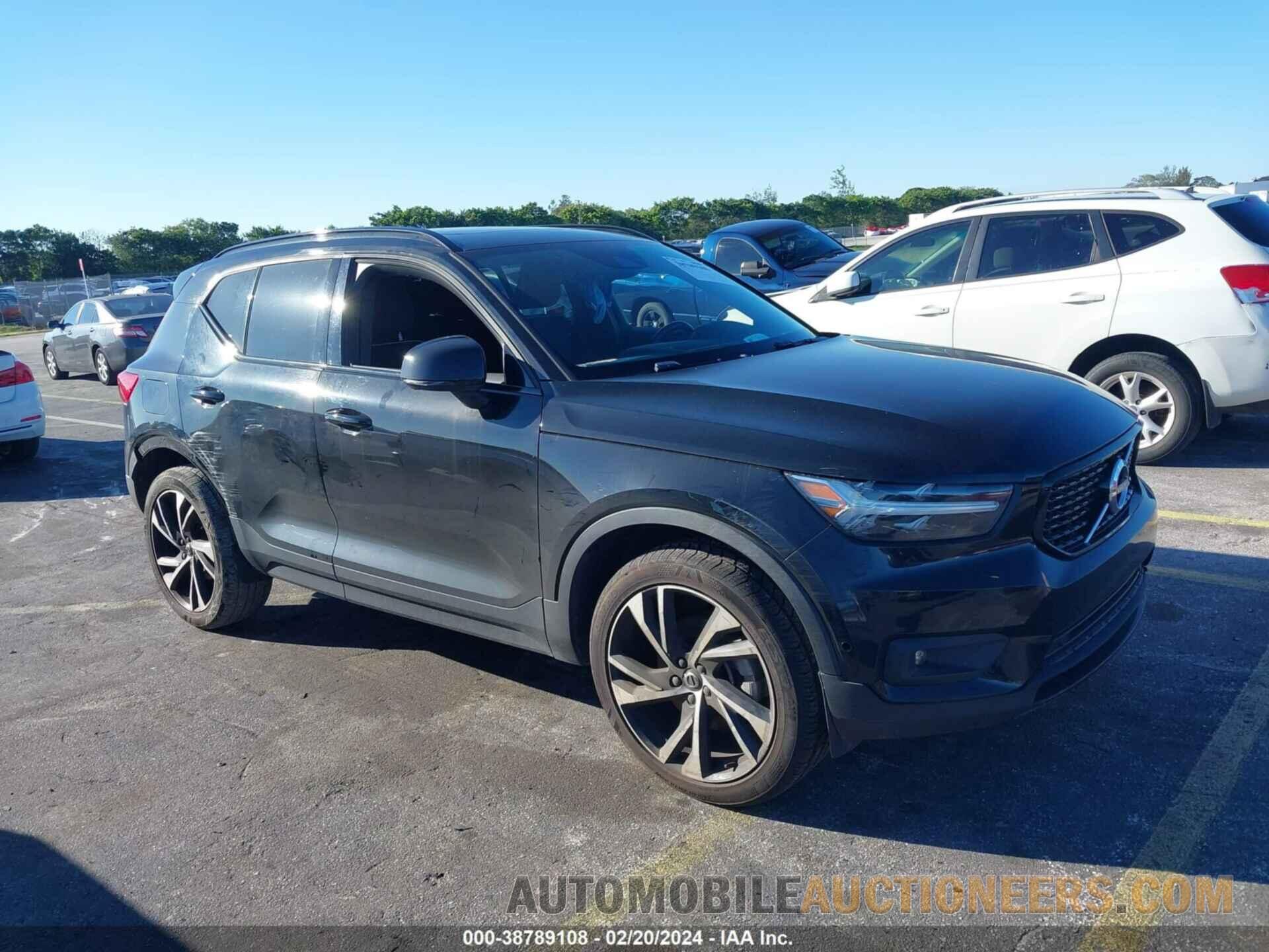 YV4AC2HM1K2097289 VOLVO XC40 2019