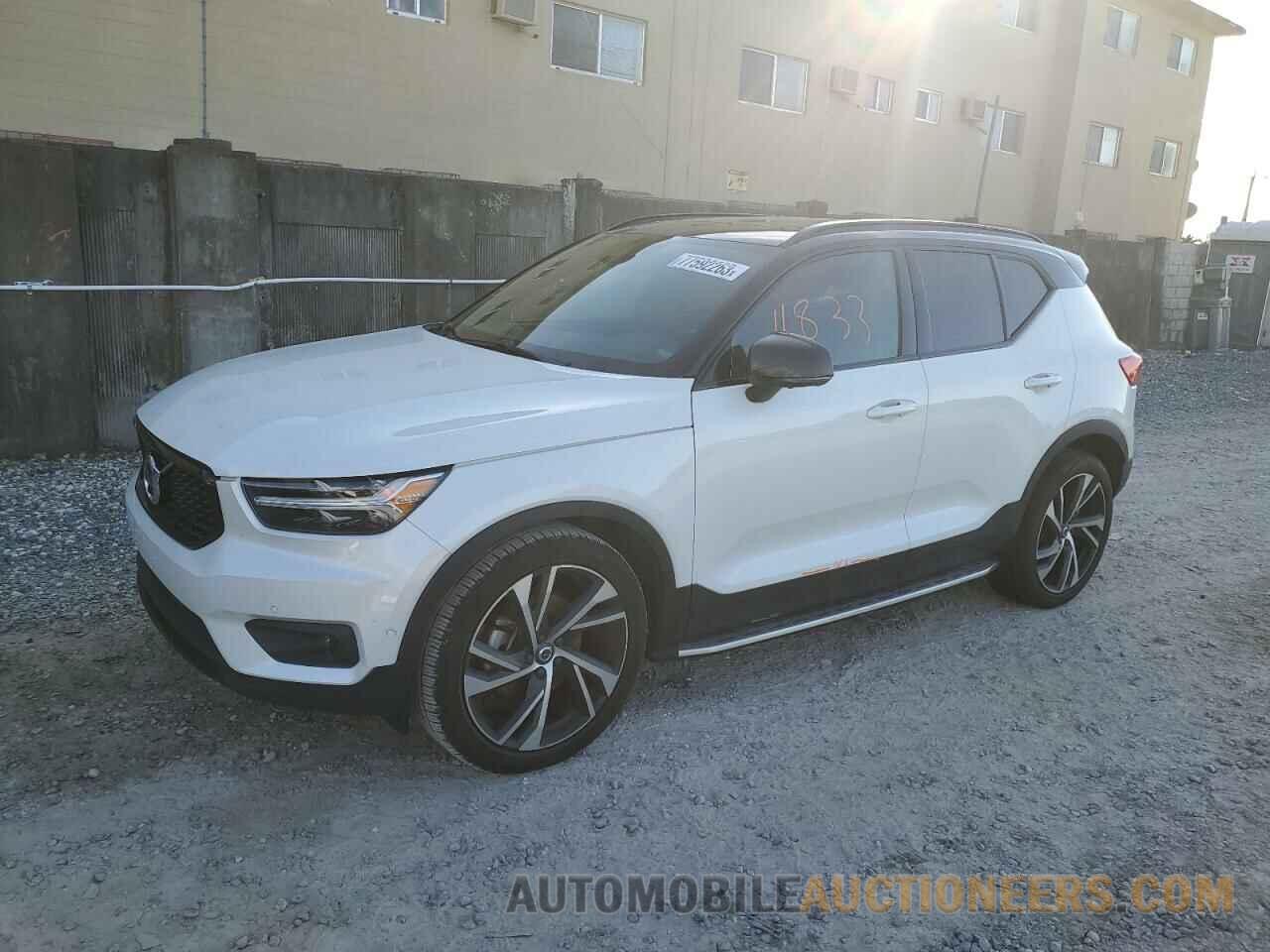 YV4AC2HM1N2717160 VOLVO XC40 2022