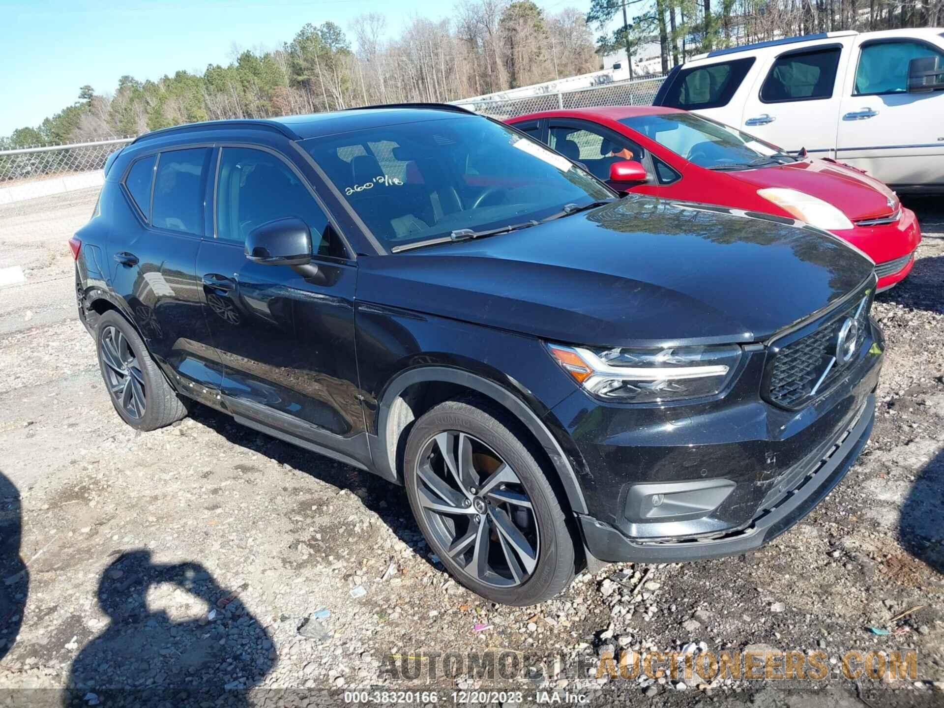 YV4AC2HM2L2282906 VOLVO XC40 2020