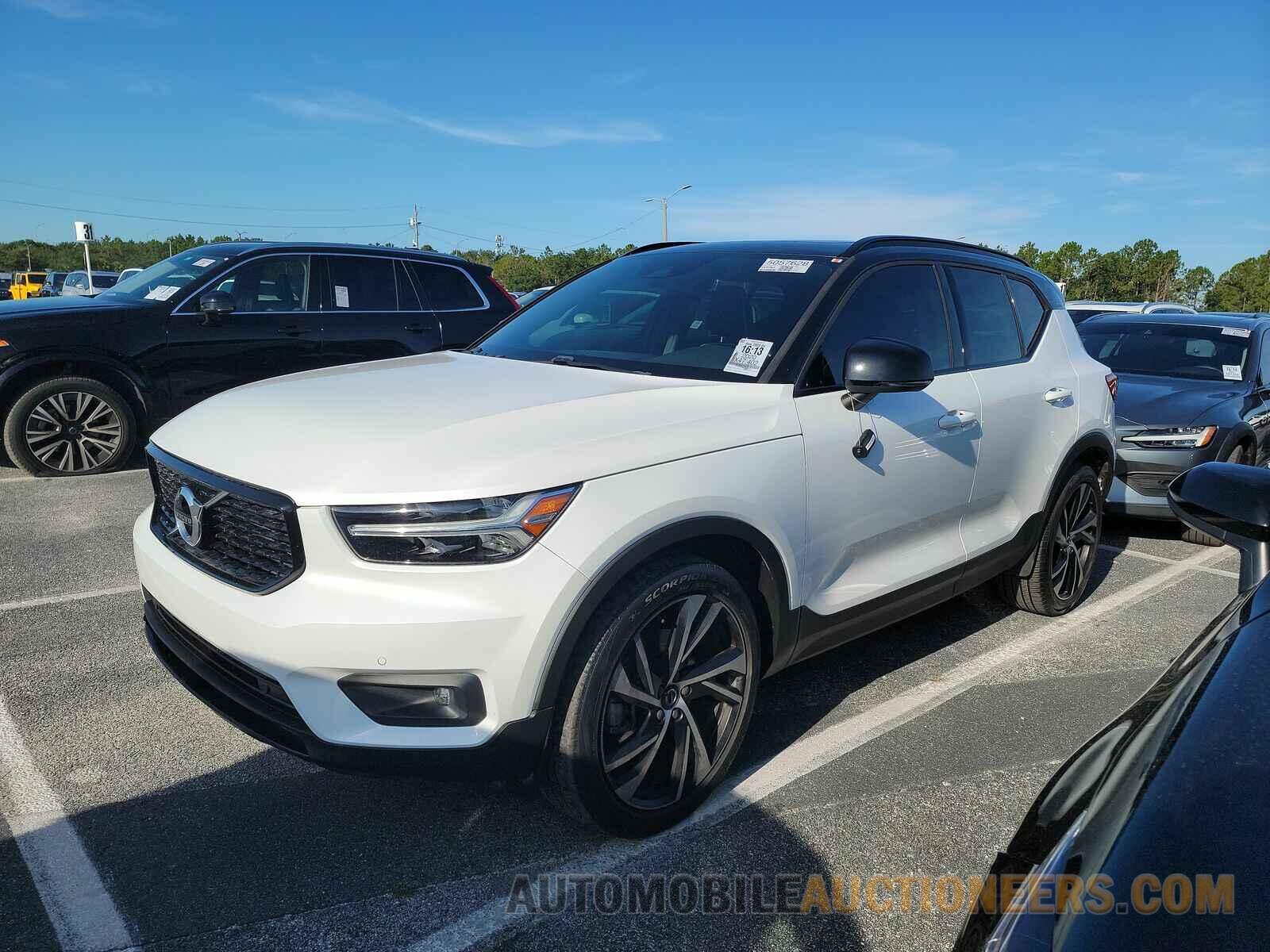 YV4AC2HM2L2323535 Volvo XC40 2020