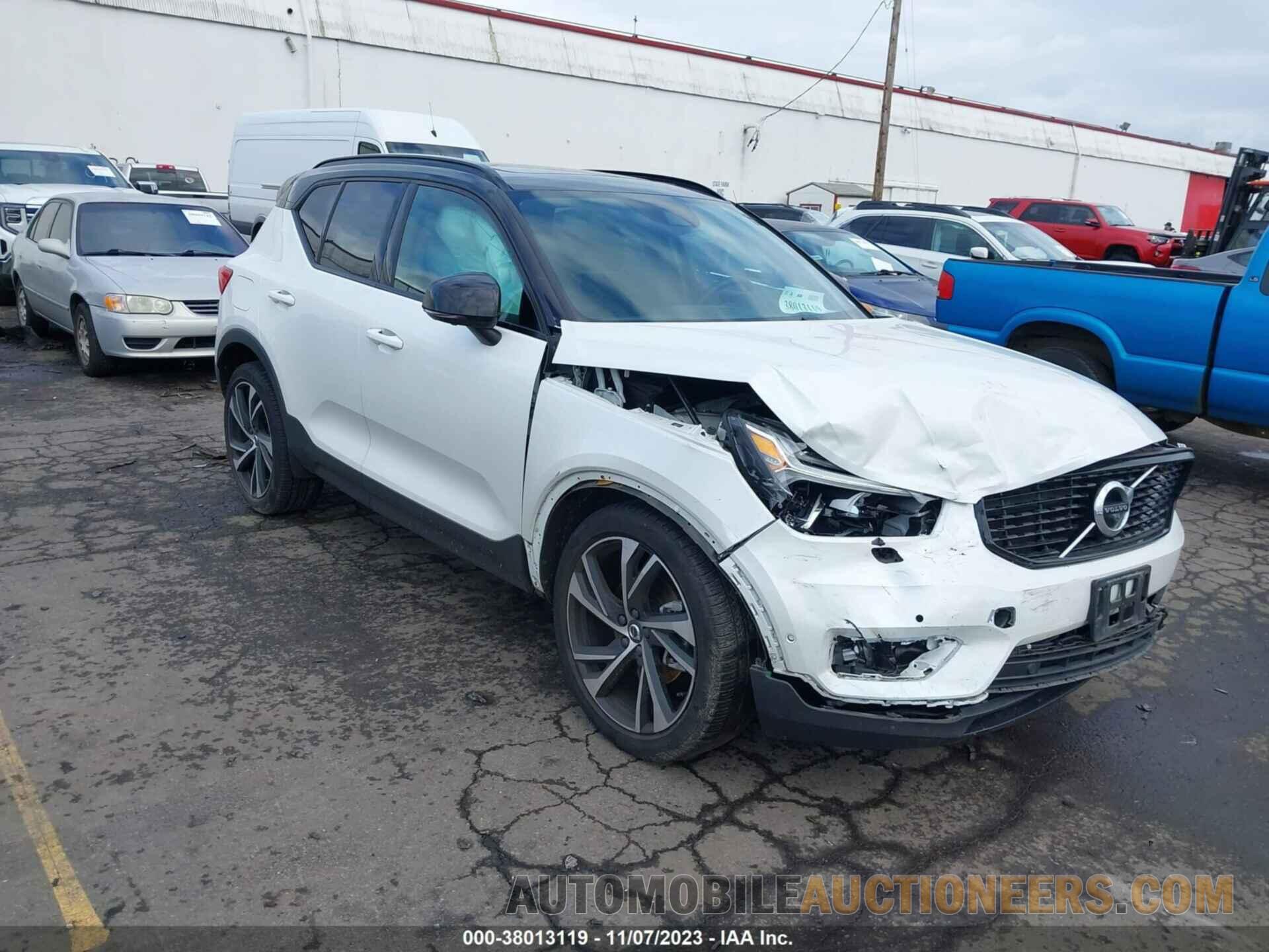 YV4AC2HM4M2481151 VOLVO XC40 2021