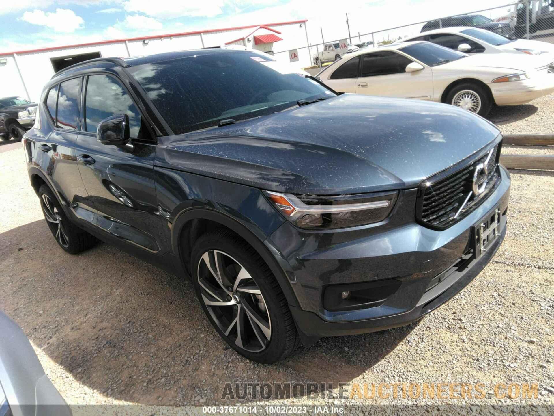 YV4AC2HM8N2676705 VOLVO XC40 2022