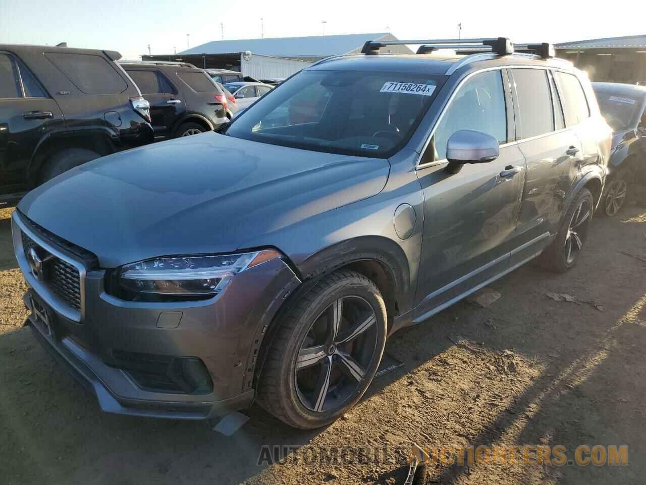 YV4BC0PMXH1146563 VOLVO XC90 2017