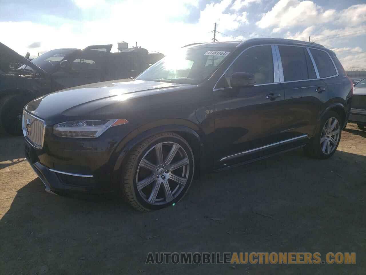 YV4BC0ZX7H1130585 VOLVO XC90 2017