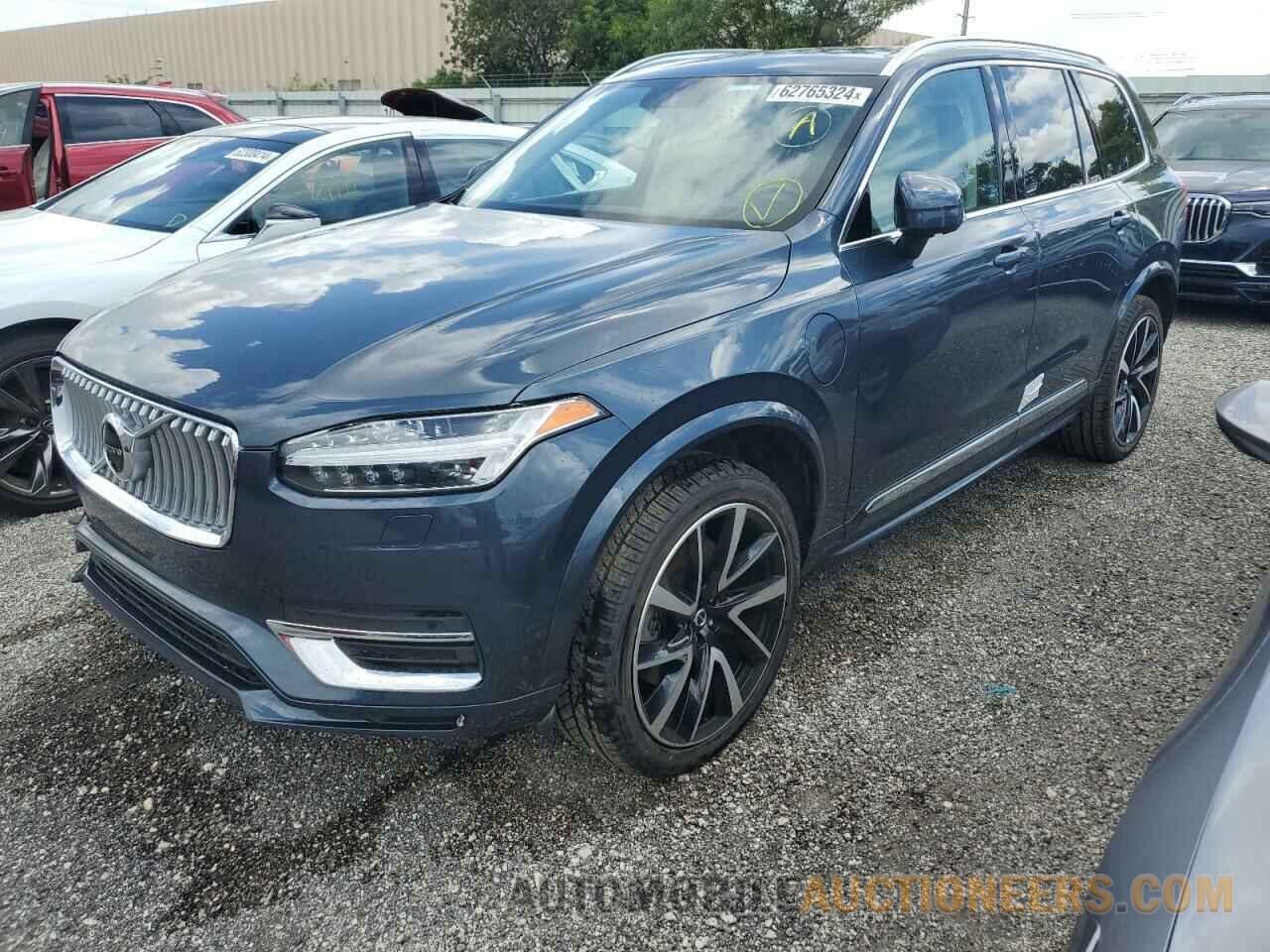 YV4BR00K2M1723099 VOLVO XC90 T8 RE 2021