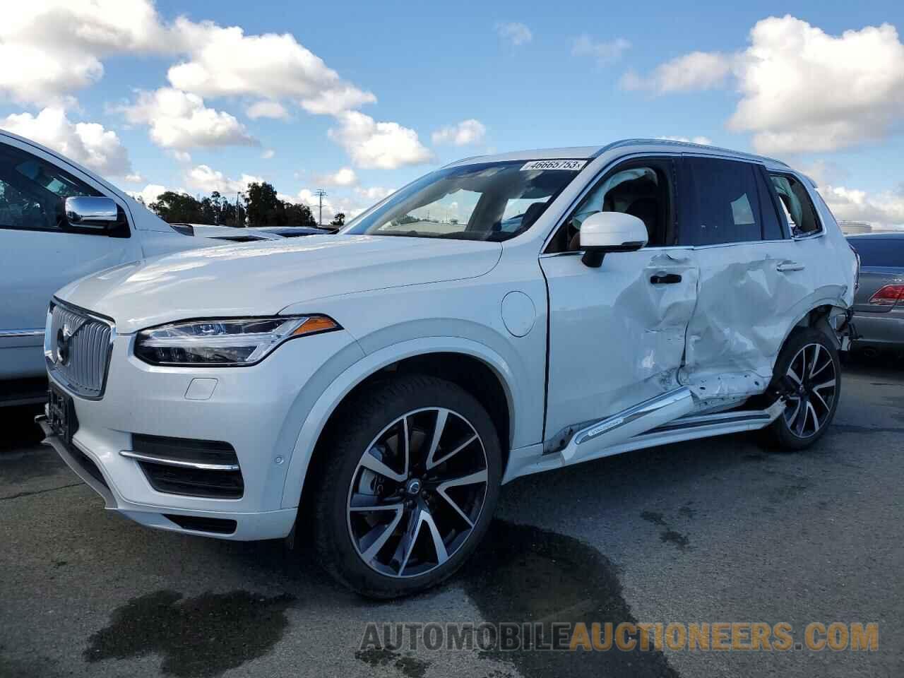 YV4BR0CL6K1507807 VOLVO XC90 2019