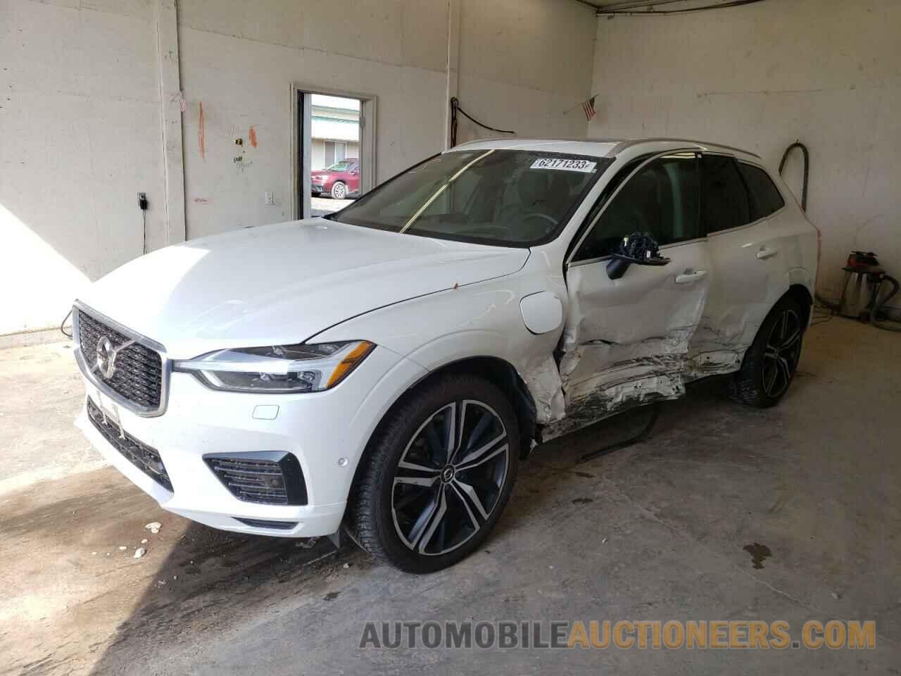 YV4BR0DM2K1379962 VOLVO XC60 2019