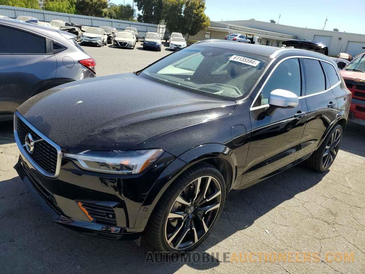 YV4BR0DM8J1079700 VOLVO XC60 2018