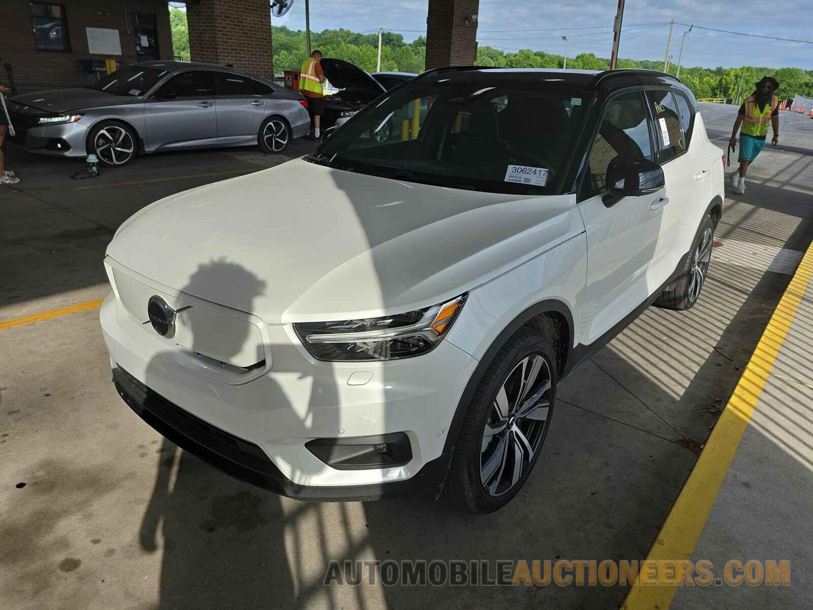 YV4ED3UB8N2762413 Volvo XC40 2022