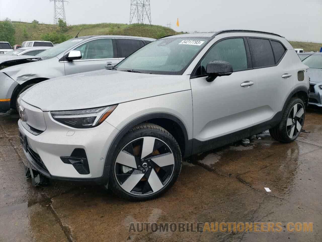 YV4ED3UM1P2958407 VOLVO XC40 2023