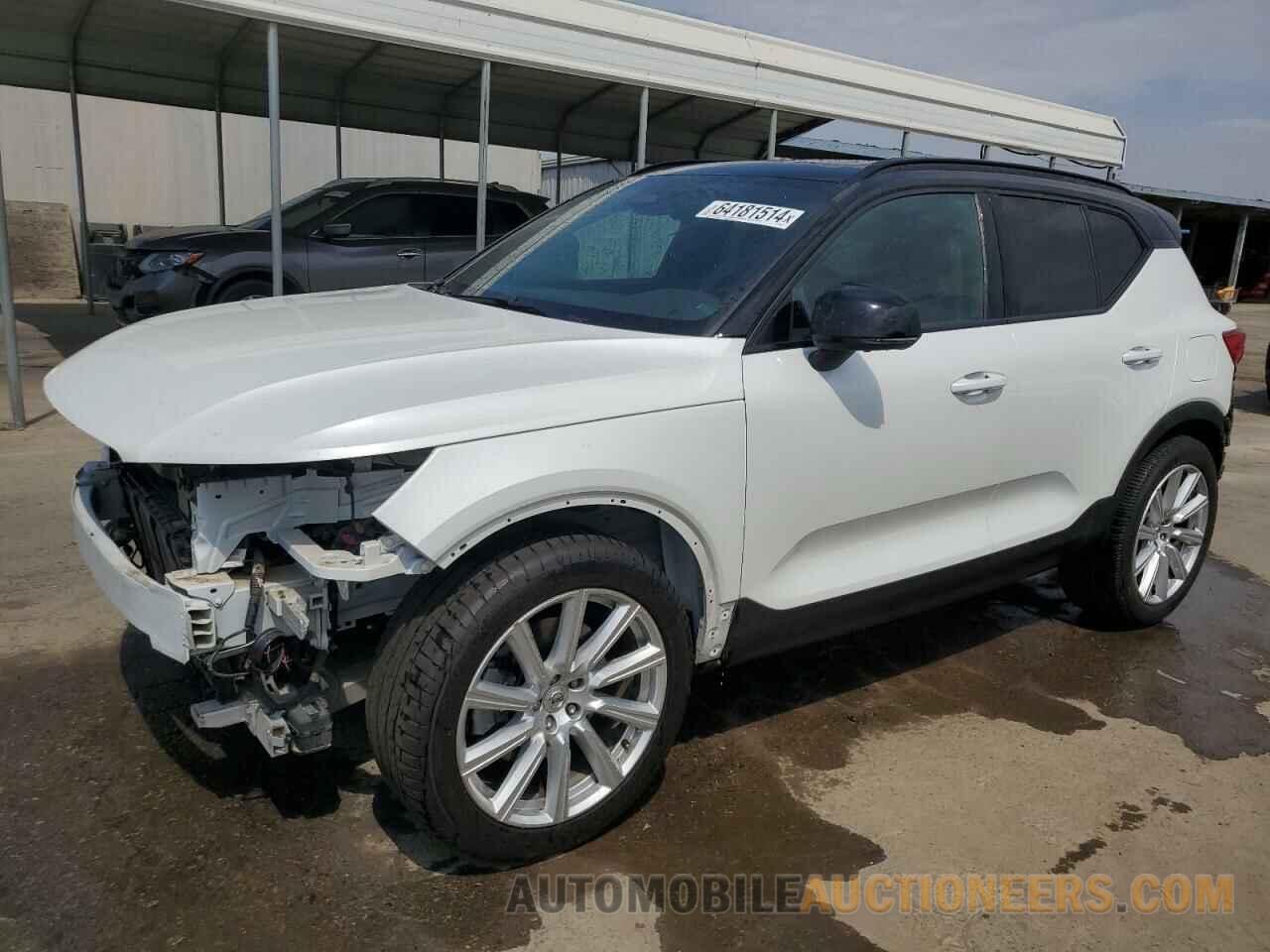 YV4ED3UM9P2985810 VOLVO XC40 2023