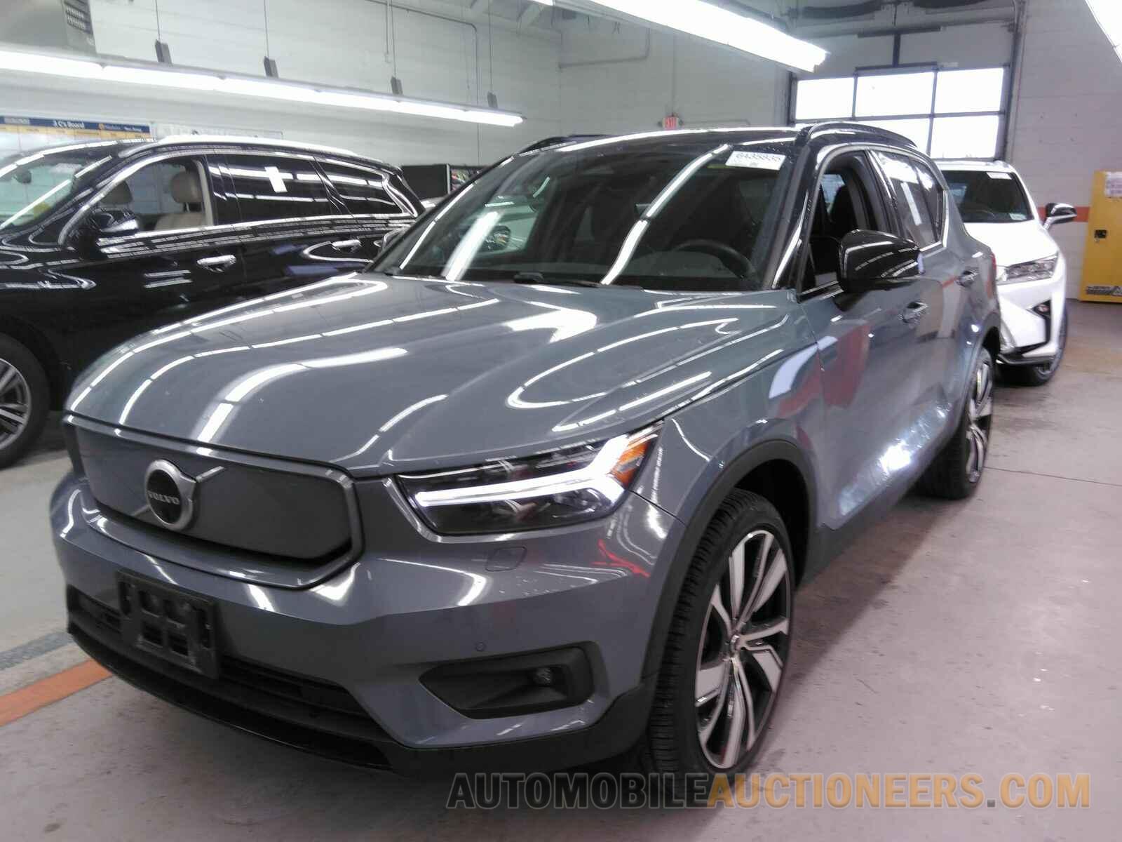 YV4ED3UR6M2543591 Volvo XC40 2021