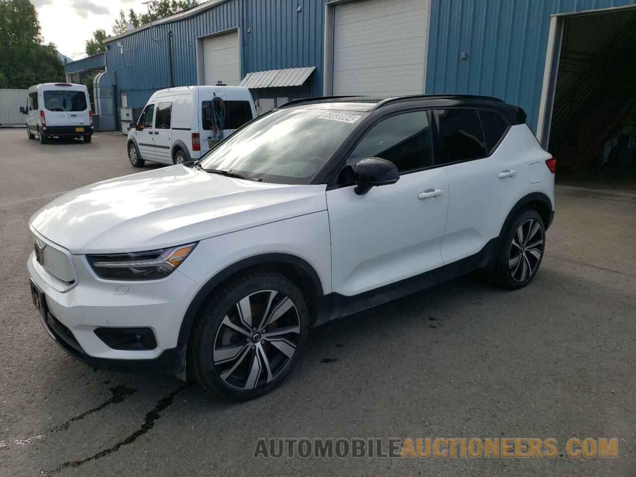 YV4ED3UR9M2545500 VOLVO XC40 2021