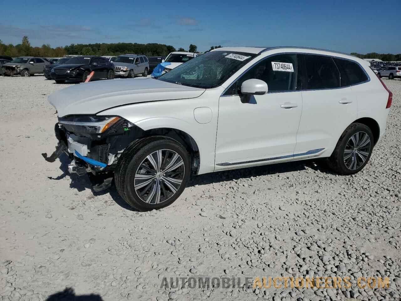 YV4H60DL0N1059277 VOLVO XC60 T8 RE 2022