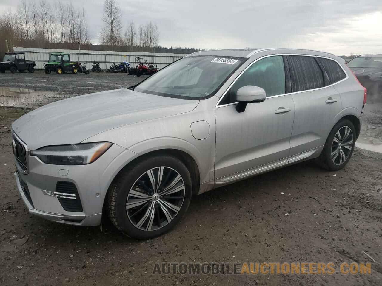 YV4H60DL5N1009779 VOLVO XC60 T8 RE 2022