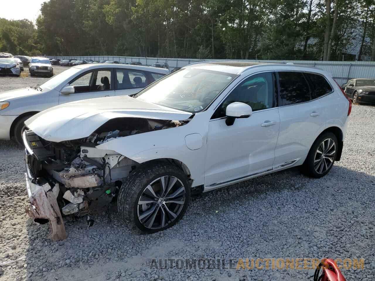 YV4H60DZ6N1036073 VOLVO XC60 T8 RE 2022