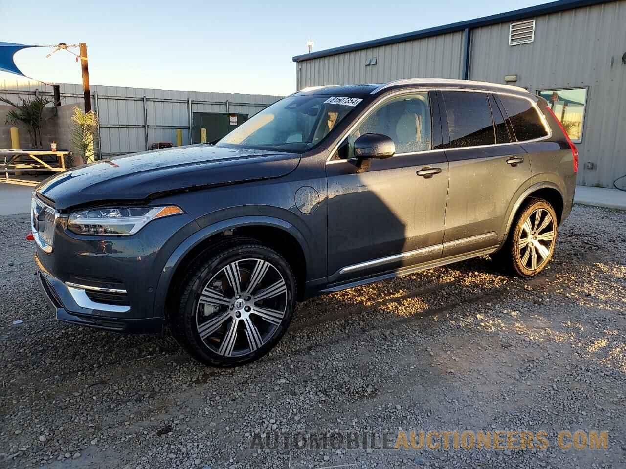 YV4H60PE6S1294629 VOLVO XC90 PLUS 2025