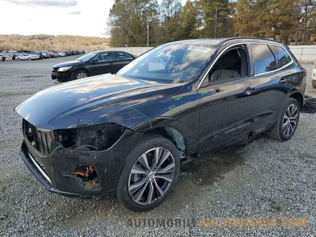 YV4L12DK4N1920391 VOLVO XC60 B5 MO 2022