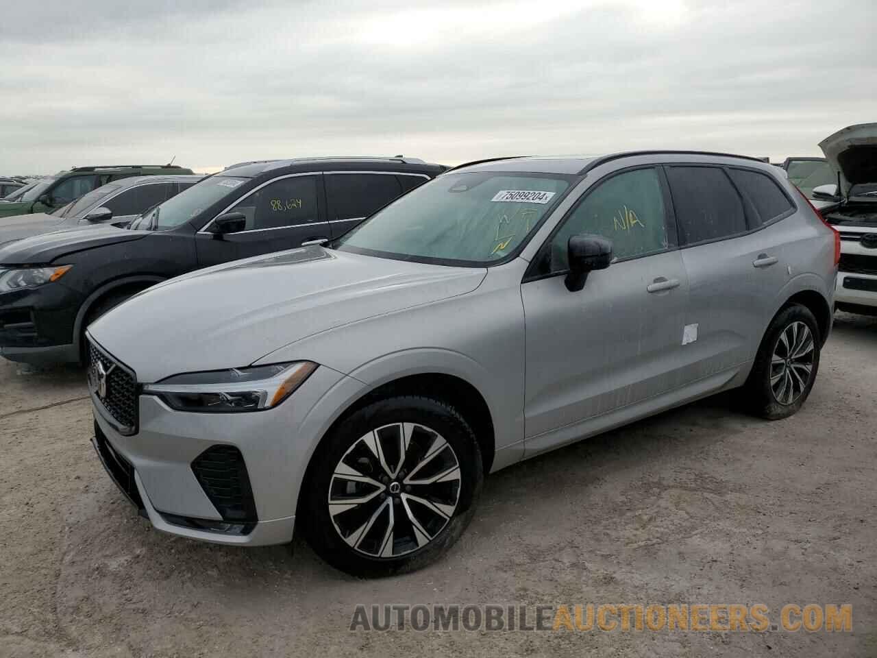 YV4L12RK8R1731256 VOLVO XC60 CORE 2024