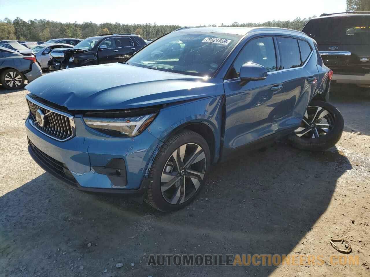 YV4L12UE0R2208664 VOLVO XC40 PLUS 2024