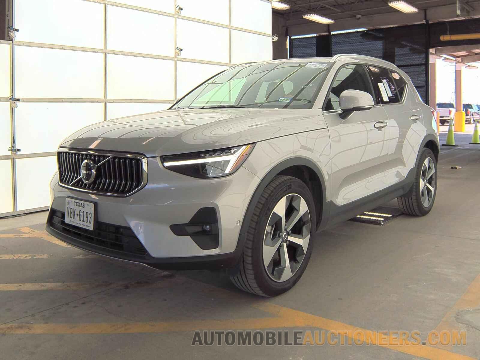 YV4L12UE6R2333054 Volvo XC40 2024