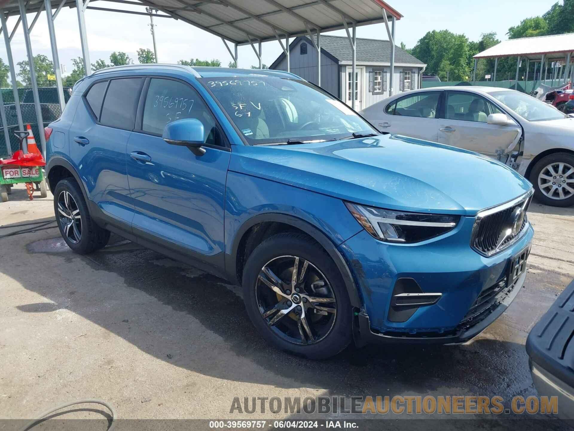 YV4L12UK9P2945770 VOLVO XC40 2023