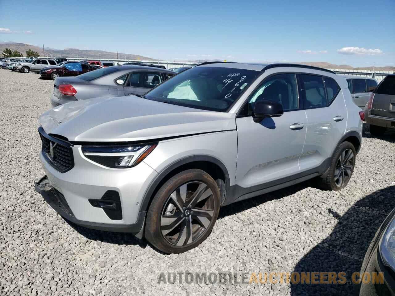 YV4L12UL5P2068610 VOLVO XC40 PLUS 2023