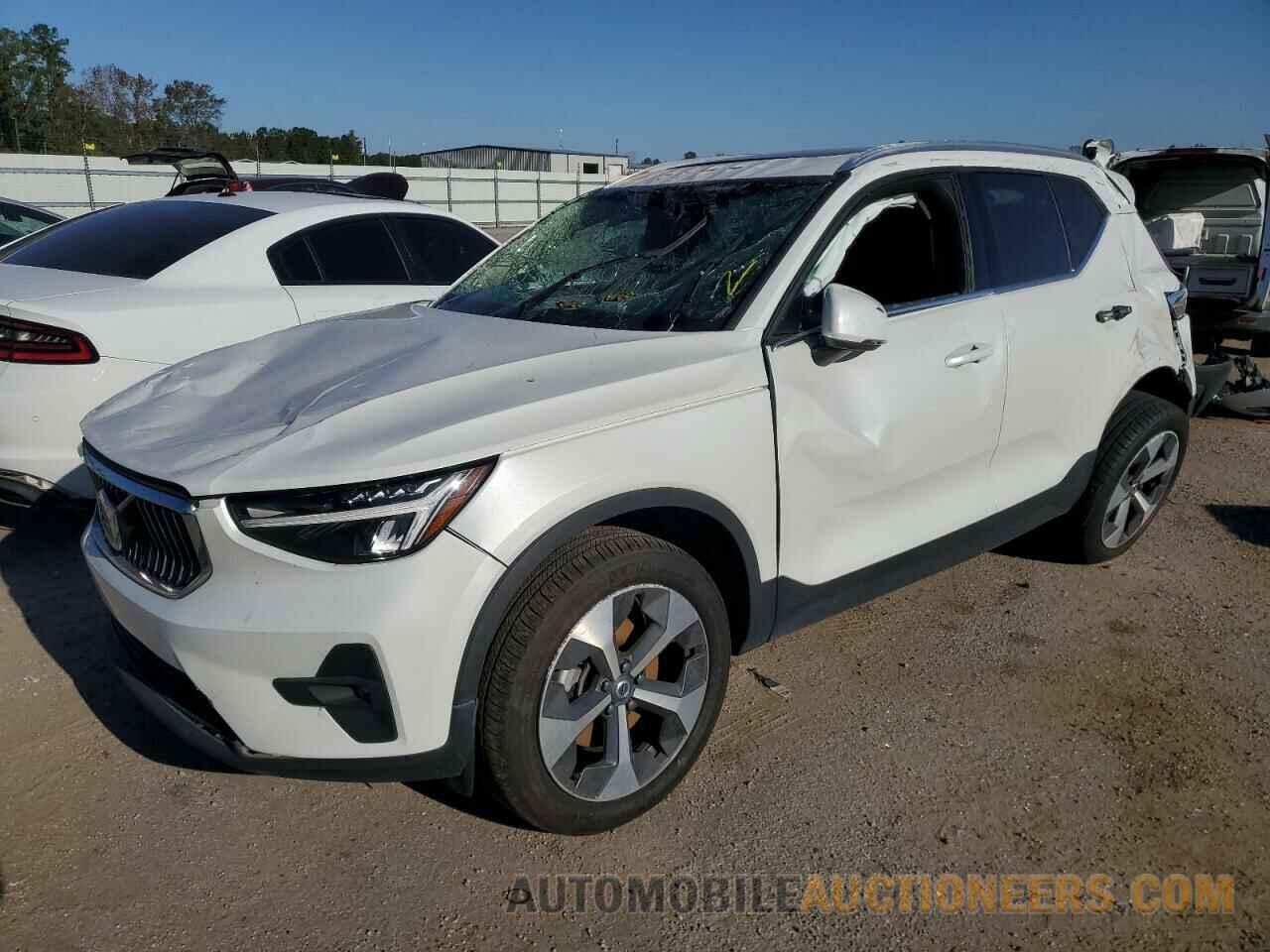 YV4L12UN4P2987189 VOLVO XC40 PLUS 2023