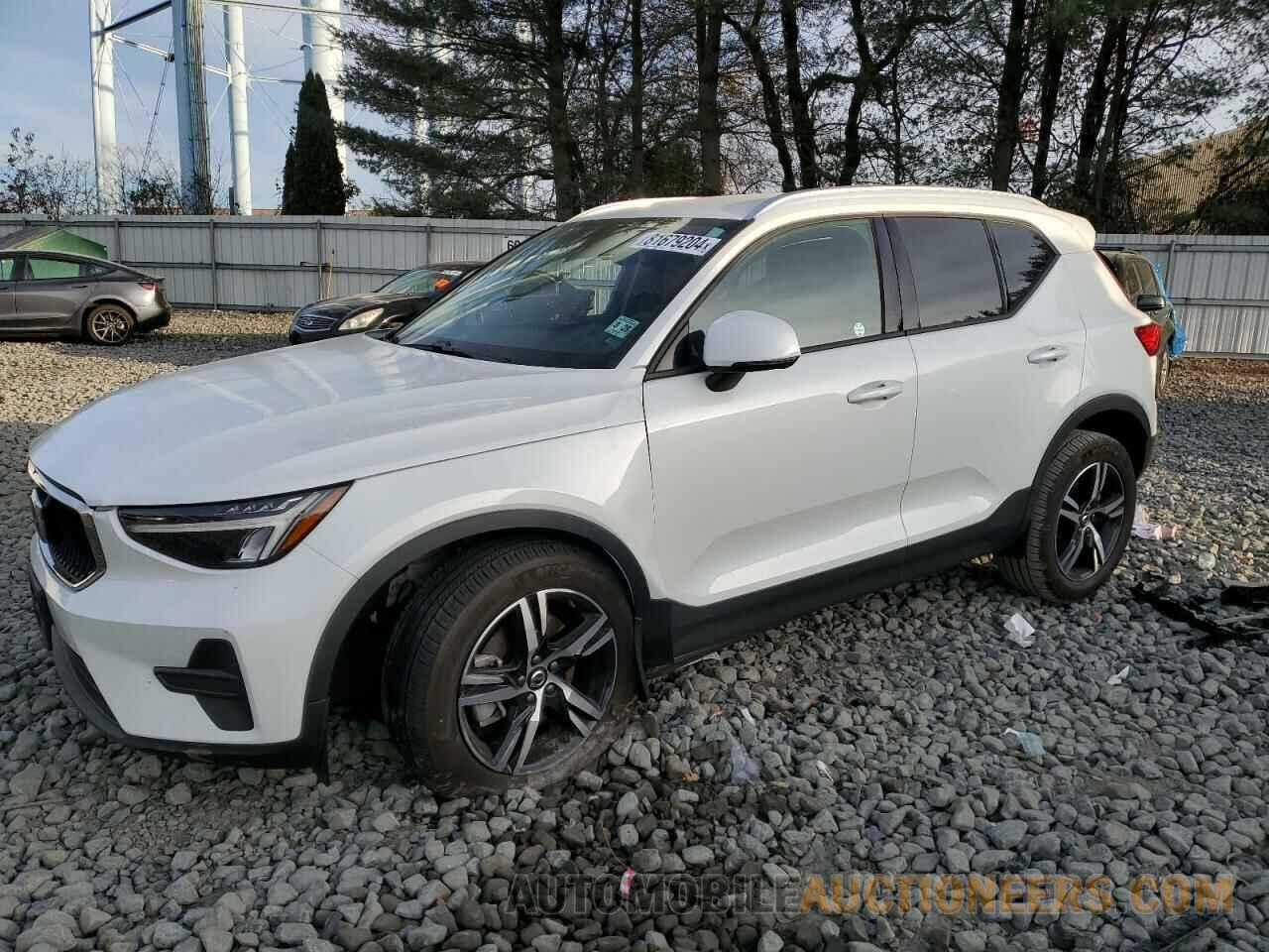 YV4L12UV4P2924691 VOLVO XC40 CORE 2023