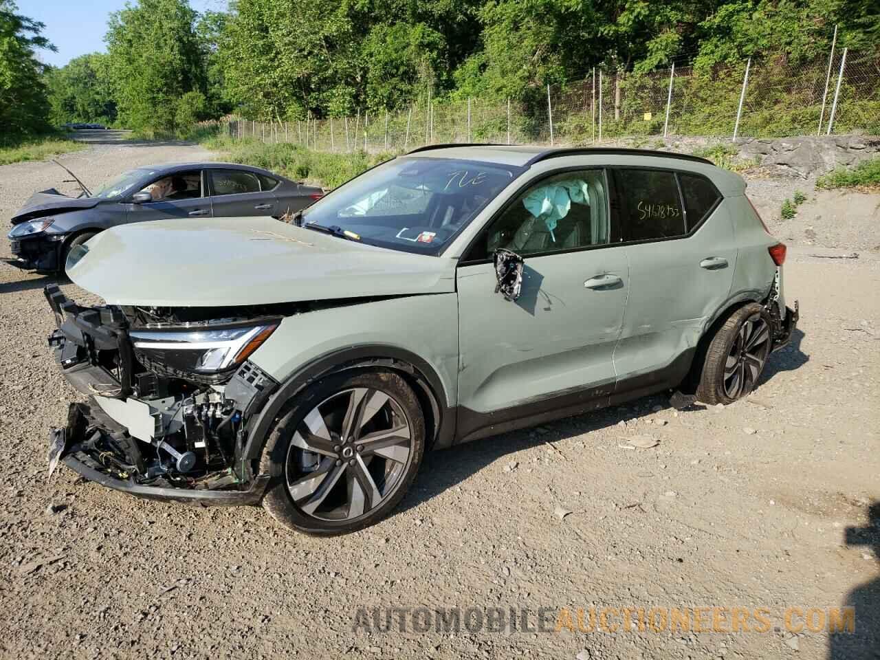 YV4L12UW3P2029010 VOLVO XC40 PLUS 2023